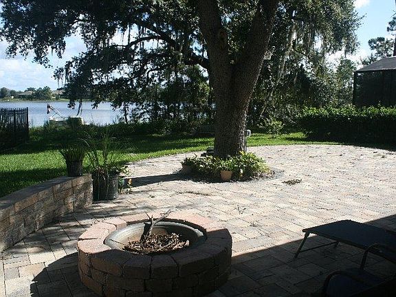 4th image of 3323 Lake Jean Dr
