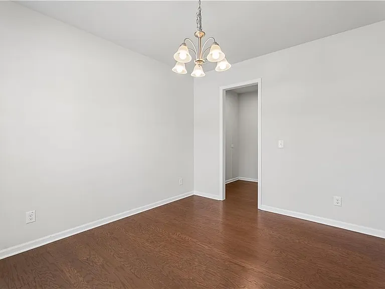 5740 Wheeler Ridge Rd — Photo 4