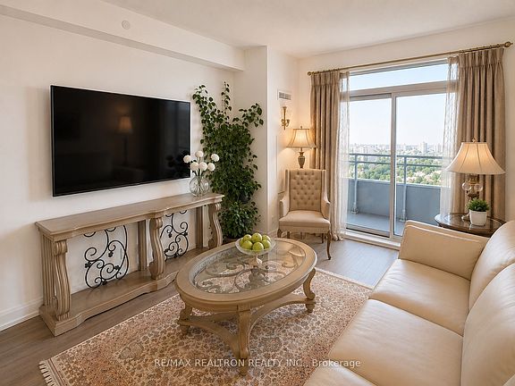 4th image of 7890 Bathurst St #1904