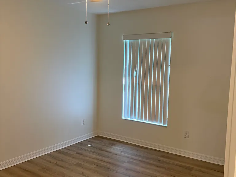 2361 White Sands Ct NE — Photo 10