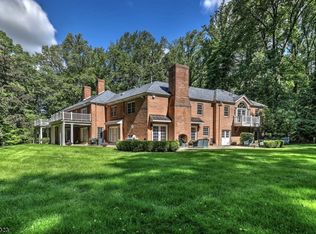 14 Fawn Hill Dr, Morristown, NJ 07960