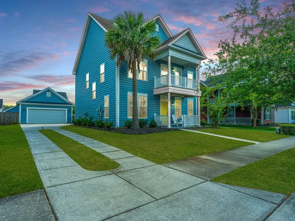 121 Pavilion St, Summerville, SC 29483