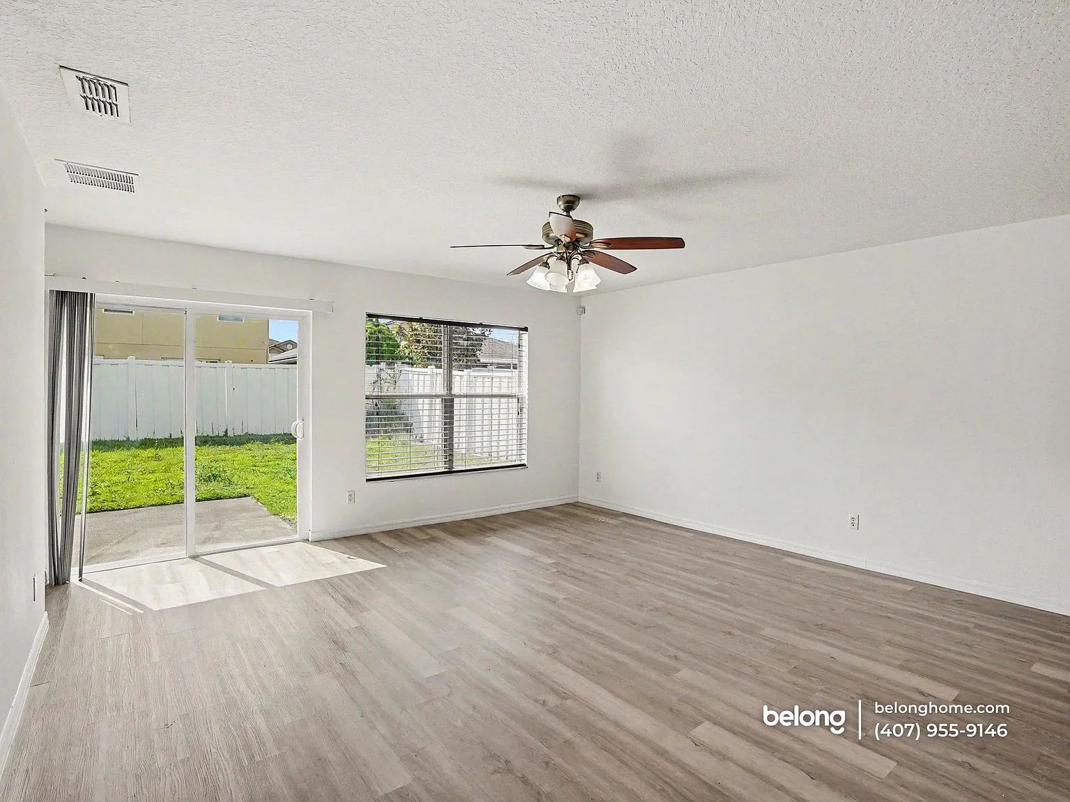 4 bed, 2.0 bath, 1929 sqft, $2,645 — Photo 4