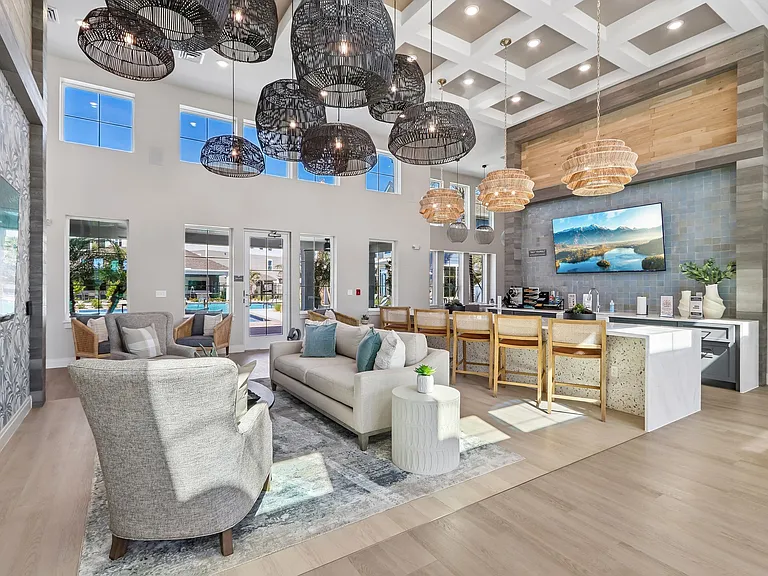 Velara Luxury Apartments — Photo 23