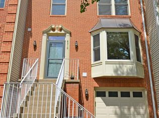 6310 Sharps Dr, Centreville, VA 20121