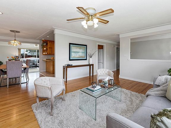 4th image of 4325 Dieppe Rd