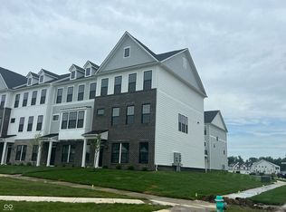 10971 Belgian Ln, Zionsville, IN 46077