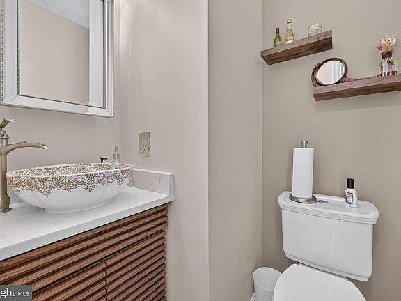 5th image of 11418 Cosca Park Pl