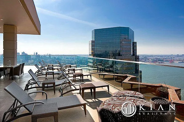 Rented by Kian Realty | media 33