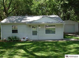 6024 S 42nd Ave, Omaha, NE 68107