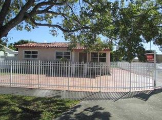 990 W 33rd St, Hialeah, FL 33012