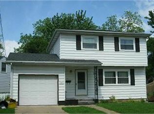 1313 Ohagen St, Dubuque, IA 52001