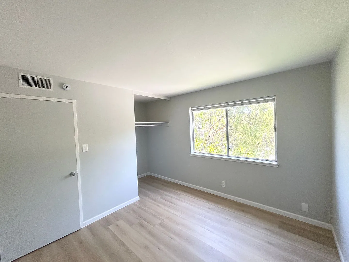 105 Canal Street — Photo 3