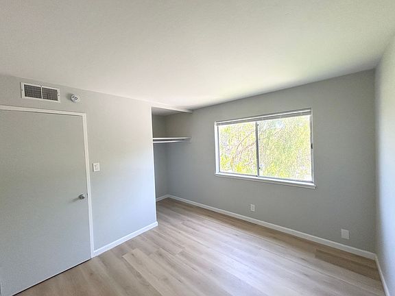3rd image of 105 Canal St #7