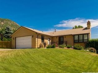 138 E 1825 N, Centerville, UT 84014
