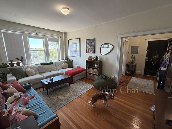 3rd image of 1810 Commonwealth Ave APT 24