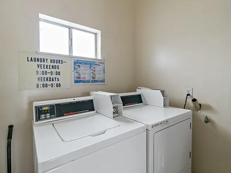 120 Rodeo Ave #3 — Photo 7