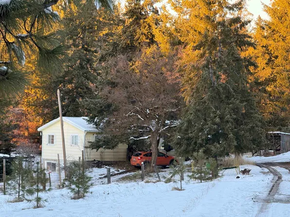 14611 E Tallman Rd, Chattaroy, WA 99003