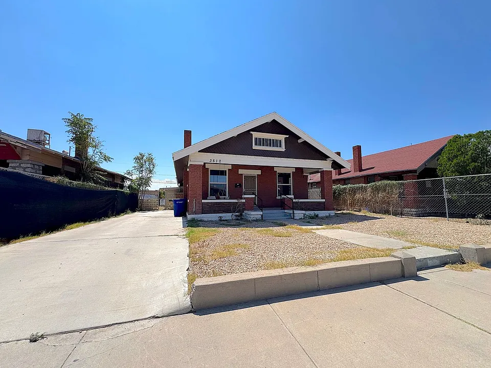 3512 Clifton Ave #B