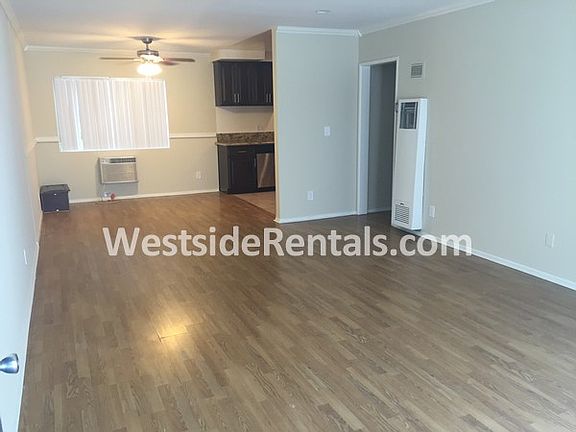3rd image of 11922 Burbank Blvd APT 23