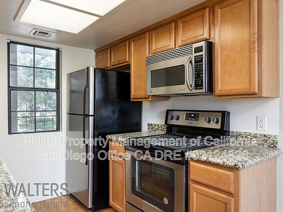 5th image of 15078 Avenida Venusto Unit 208