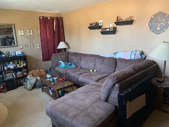 3rd image of 1211 E 38th St