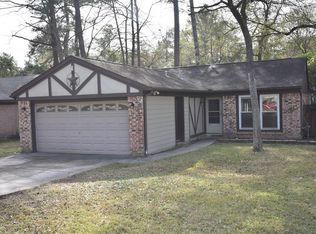 4 Redberry Ct, Spring, TX 77381