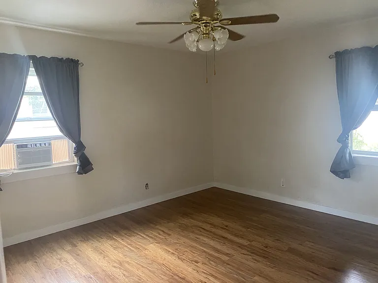 1365 S Wasatch Dr — Photo 13