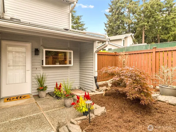 5533 Bridgeport Way W #D, University Place, WA 98467