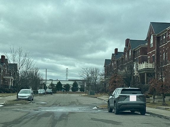 5th image of 3181 Newbury Pl