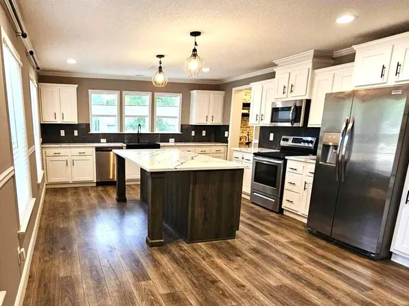 4505 Wilkerson Bluff Rd, Holt, FL 32564