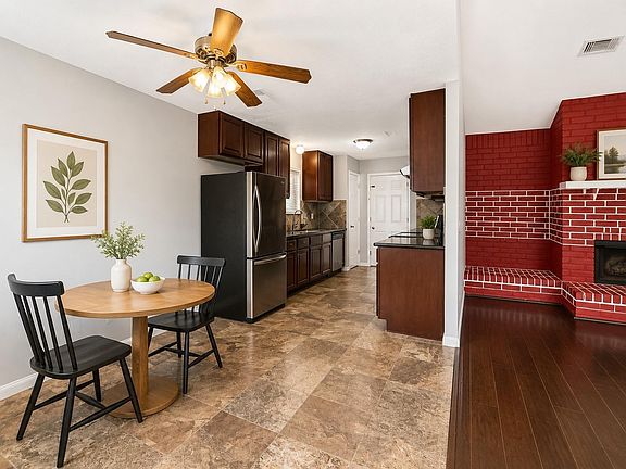 4th image of 12027 Silver Island Cir
