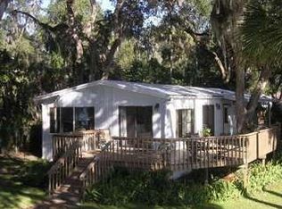 270 Hermit Dr, Satsuma, FL 32189