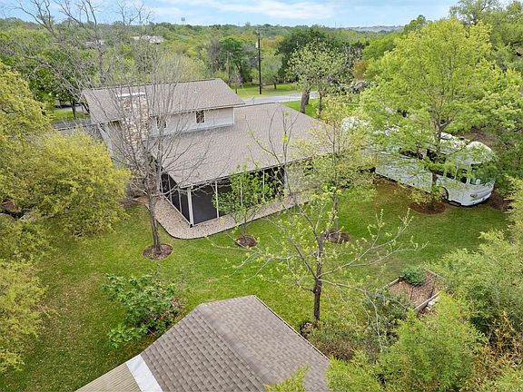 4th image of 320 Ridgecrest Rd