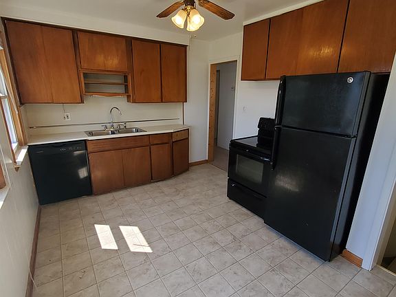 2nd image of 4235 Hubbard Ave