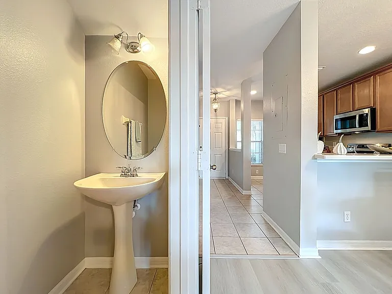 3309 Wilshire Way Rd #3 — Photo 10