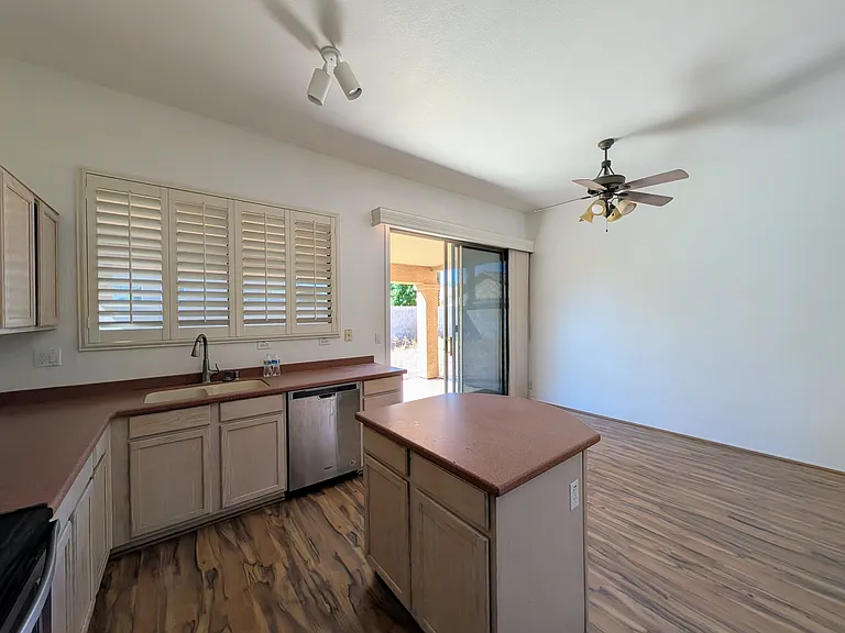 5959 W Kimberly Way — Photo 10