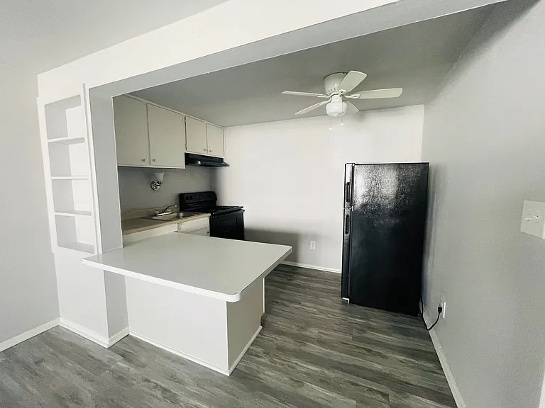 3566 E Main St — Photo 14