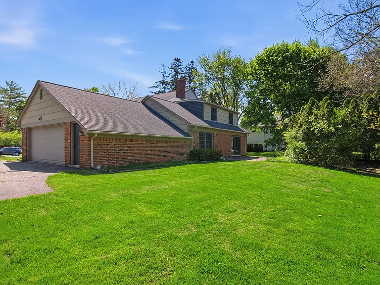 4576 Wagon Wheel Dr — Photo 14