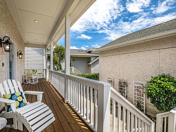3rd image of 105 Ocean Point Drive