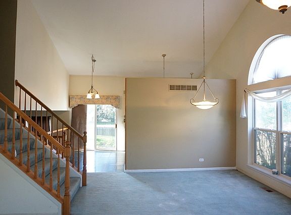 5th image of 6 Hastings Ct