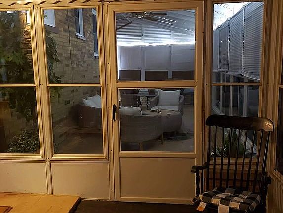 3rd image of 11440 Glamer Dr