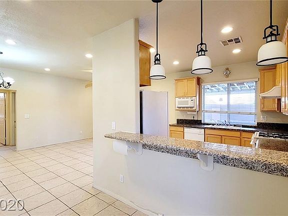 3rd image of 5214 Monterey Park Cir