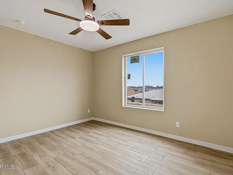 6002 1/2 Pam McCall Dr #2 — Photo 9