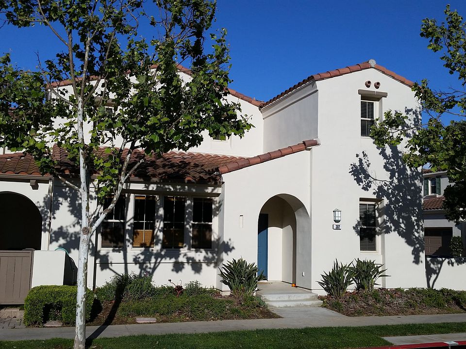 1st image of 302 Platts Harbor Dr