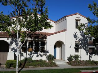 302 Platts Harbor Dr, Camarillo, CA 93012