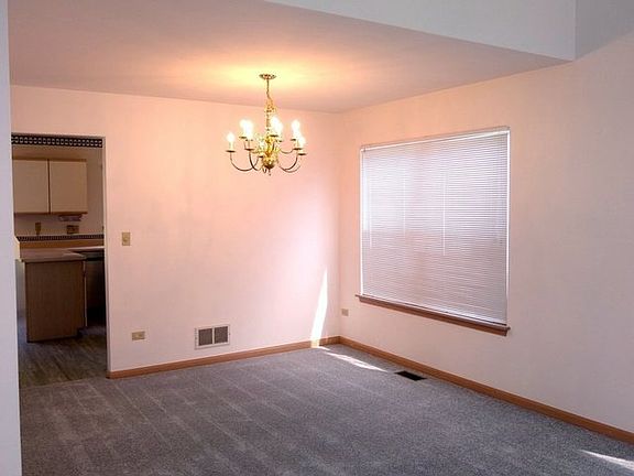 5th image of 142 Tay River Dr