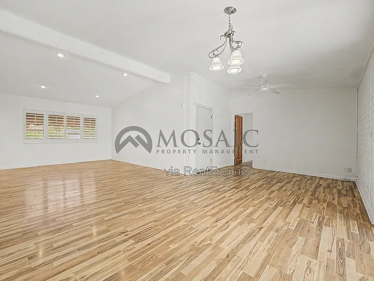 3333 E Medlock Dr — Photo 11