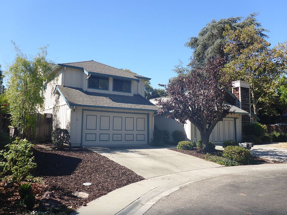 1st image of 3030 Greenbriar Ct