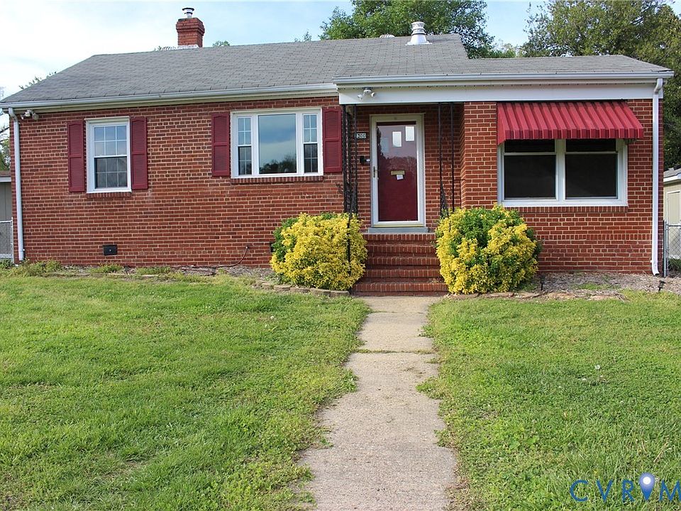 1st image of 2300 Farrand St